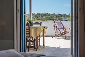 Vivere a Plakes Milos