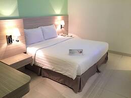 Whiz Prime Hotel Kelapa Gading