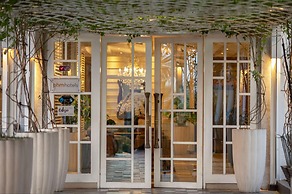 THE 1O1 Bogor Suryakancana