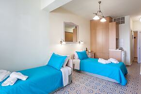 Stafylos Suites Boutique Hotel