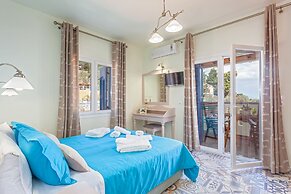 Stafylos Suites Boutique Hotel