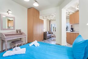 Stafylos Suites Boutique Hotel