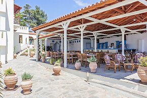 Stafylos Suites Boutique Hotel