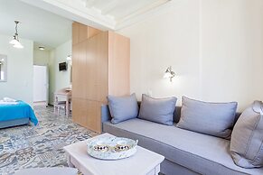 Stafylos Suites Boutique Hotel