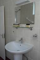 Trimstone Manor Country House Hotel