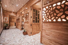 The Panoramic Getaway