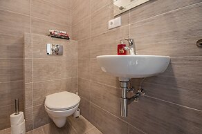 Smolna Apartments by Your Freedom