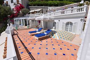 Villa Boheme Exclusive Luxury Suites