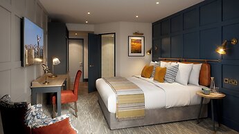 Bernwood Park Hotel