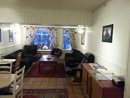 Gullhaugen Pensjonat