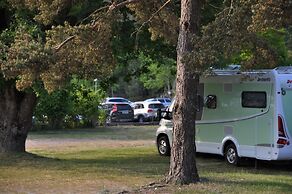 Källviken Semesterby