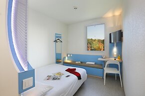 First Inn Hotel Les Ulis