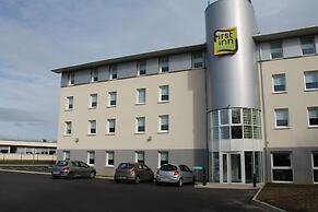 First Inn Hotel Les Ulis
