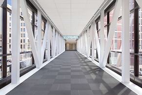 Hampton Inn & Suites Minneapolis / Downtown