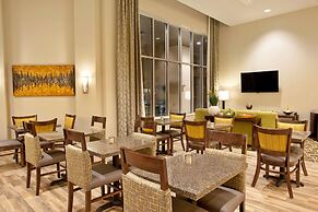 Hampton Inn & Suites Minneapolis / Downtown