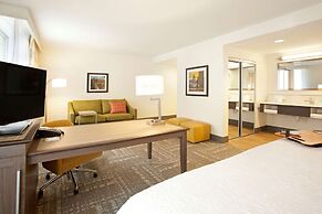 Hampton Inn & Suites Minneapolis / Downtown
