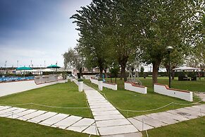 Hotel St. Gregory Park