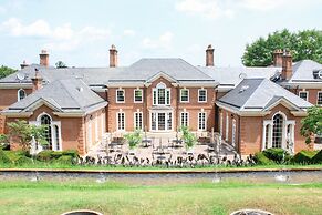 Albemarle Estate at Trump Winery