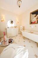 Albemarle Estate at Trump Winery