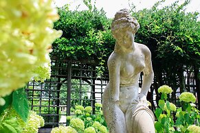 Albemarle Estate at Trump Winery