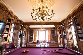 Albemarle Estate at Trump Winery