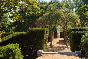 Albemarle Estate at Trump Winery