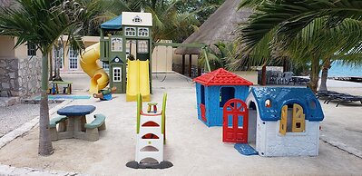 Bacalar Lagoon Resort