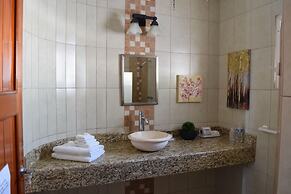 Bacalar Lagoon Resort