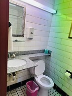 Budget Inn