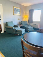 Travelers Place Inn & Suites