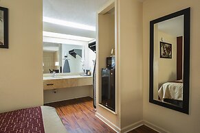 Red Roof Inn & Suites Scottsboro