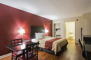 Red Roof Inn & Suites Scottsboro