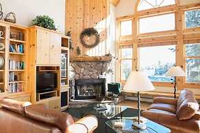 Cove Point Lodge