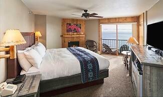 Cove Point Lodge