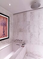 Baccarat Hotel and Residences New York