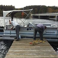 Algonquin Lakeside Inn