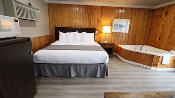 Algonquin Lakeside Inn