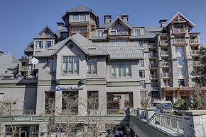 Whistler Peak Lodge