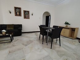 Del Sol Suites & Apartments