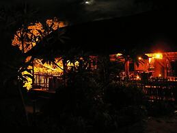 Caprivi Houseboat Safari Lodge