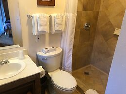 River Ranch Lodge & Restaurant