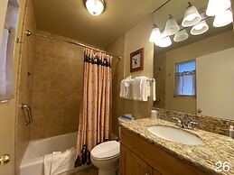 River Ranch Lodge & Restaurant