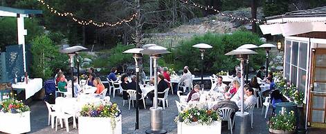 River Ranch Lodge & Restaurant