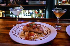 River Ranch Lodge & Restaurant