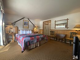 River Ranch Lodge & Restaurant