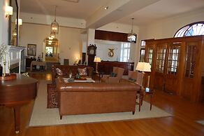 Mimslyn Inn Historic Hotels Of America