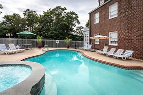 Mimslyn Inn Historic Hotels Of America