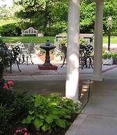 Kirkwood Inn