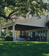 Kirkwood Inn