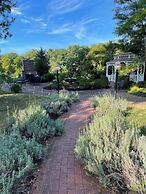 Kirkwood Inn